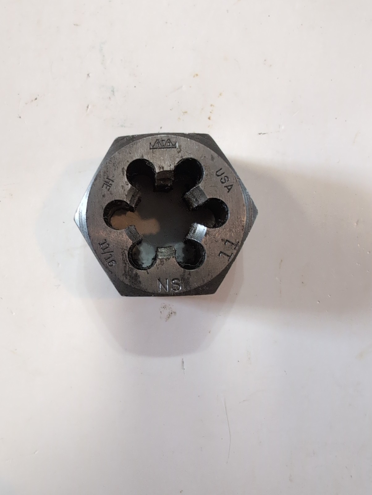 11/16-11 UNS  x 1-7/16" HSS HEX DIE [GREENFIELD] (QTY: 1) USA NOS