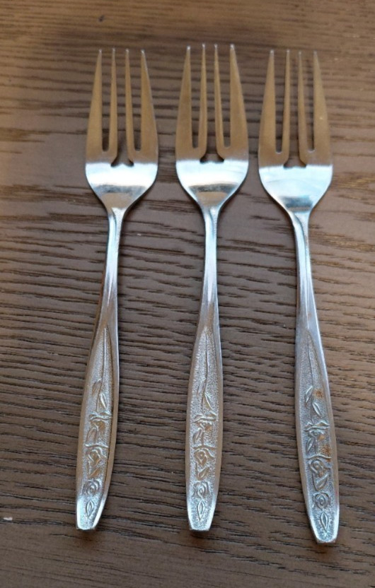 Ekco Eterna Country Garden Stainless Flatware Set of 3 Salad Forks 6"