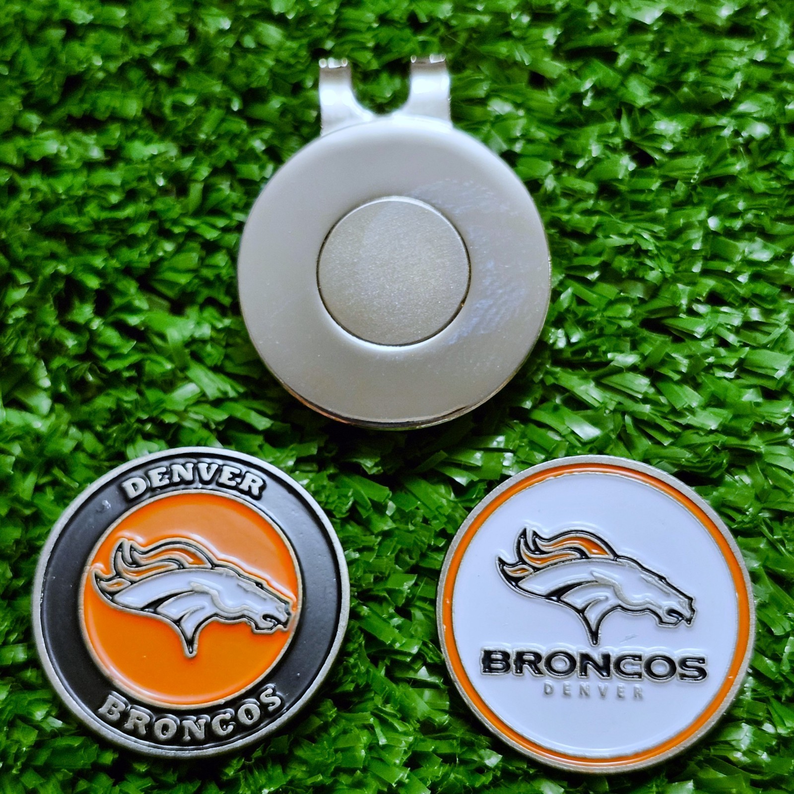 NFL Denver Broncos Golf Ball Marker with Magnetic Hat Clip New