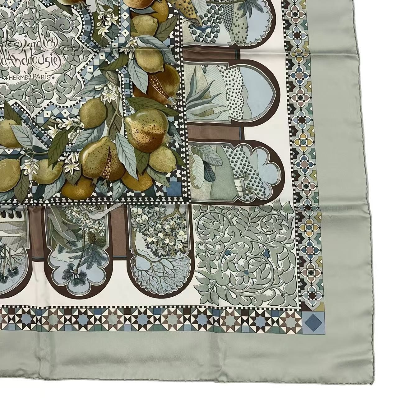 HERMES Scarf Carre 90 Les Jardins d’ Andalousie 100% Silk Women's Made in France