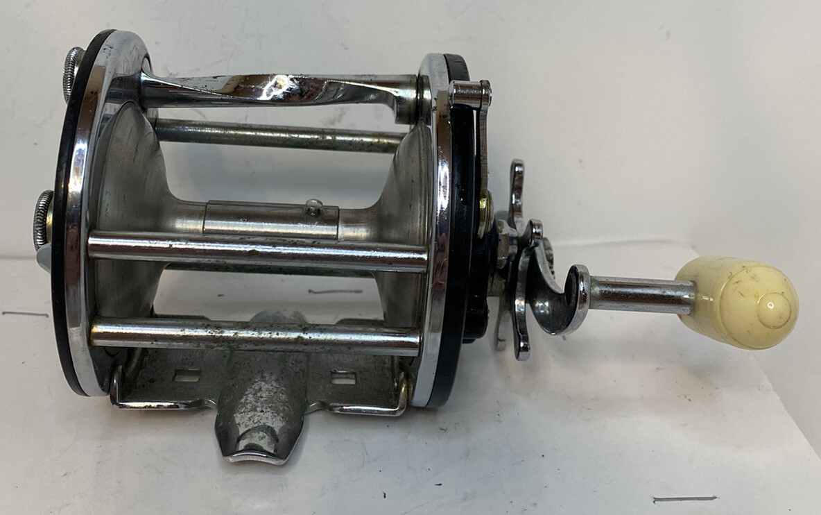 Penn 350 Leveline Salt Water Fishing Reel