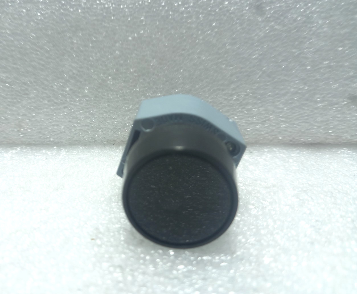 6806246 Pushbutton BLK For Nov BOP Control Panel 332.02