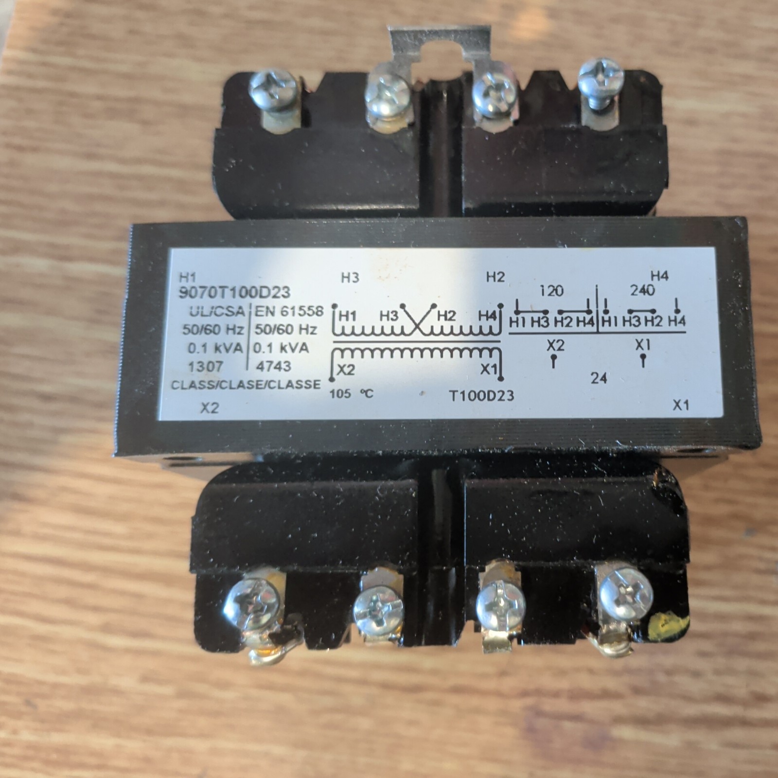 Square D 9070T100D23 Industrial Control Transformer
