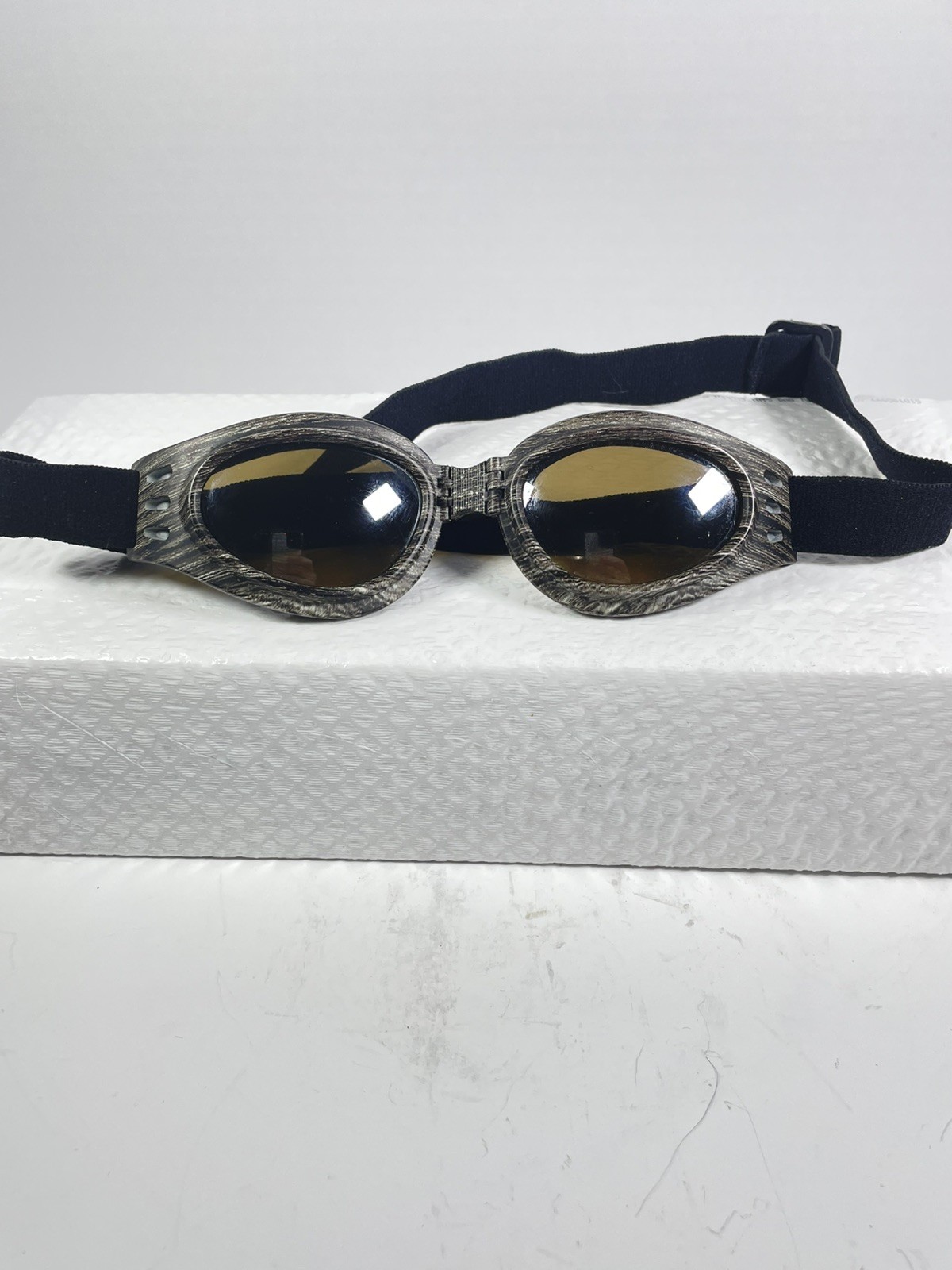 Pugs Sports Sunglasses Goggles, flexible with extension band. Eye protection.
