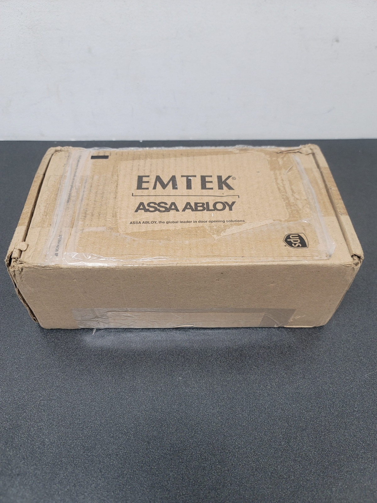 Emtek Stretto Rectangular 11 Inch Tall Single Cylinder Slideplate Entry Set