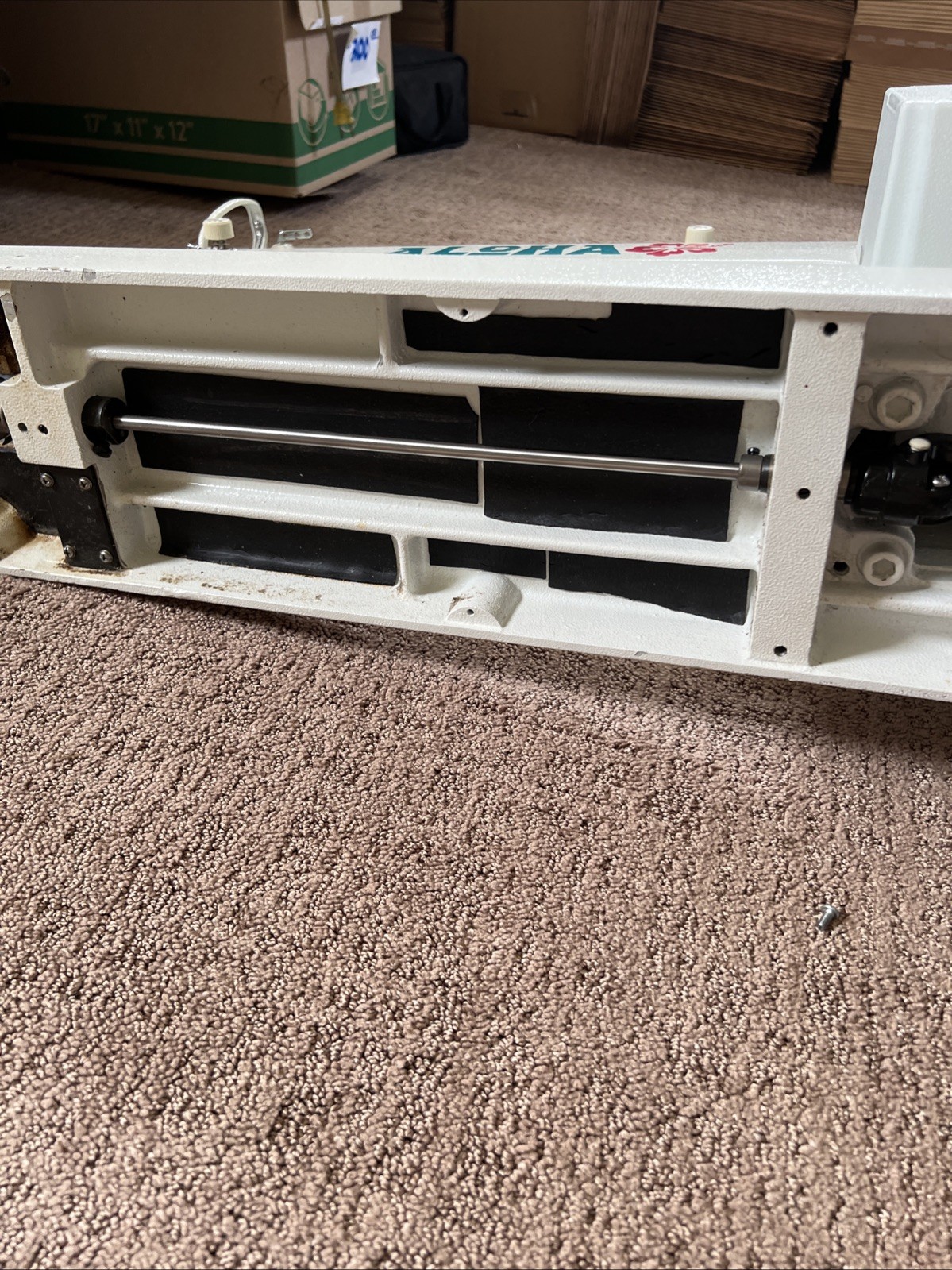 18" Longarm Quilting Machine Read Description Needs Service