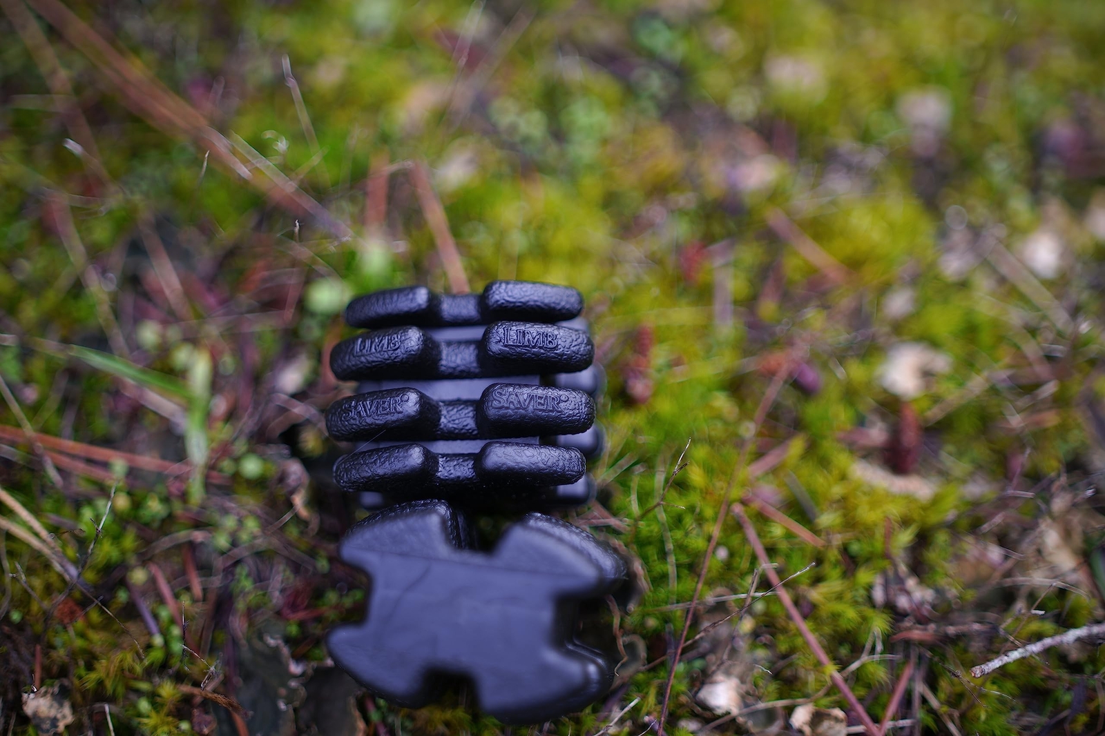 LimbSaver SuperQuad Split Limb Dampener Black