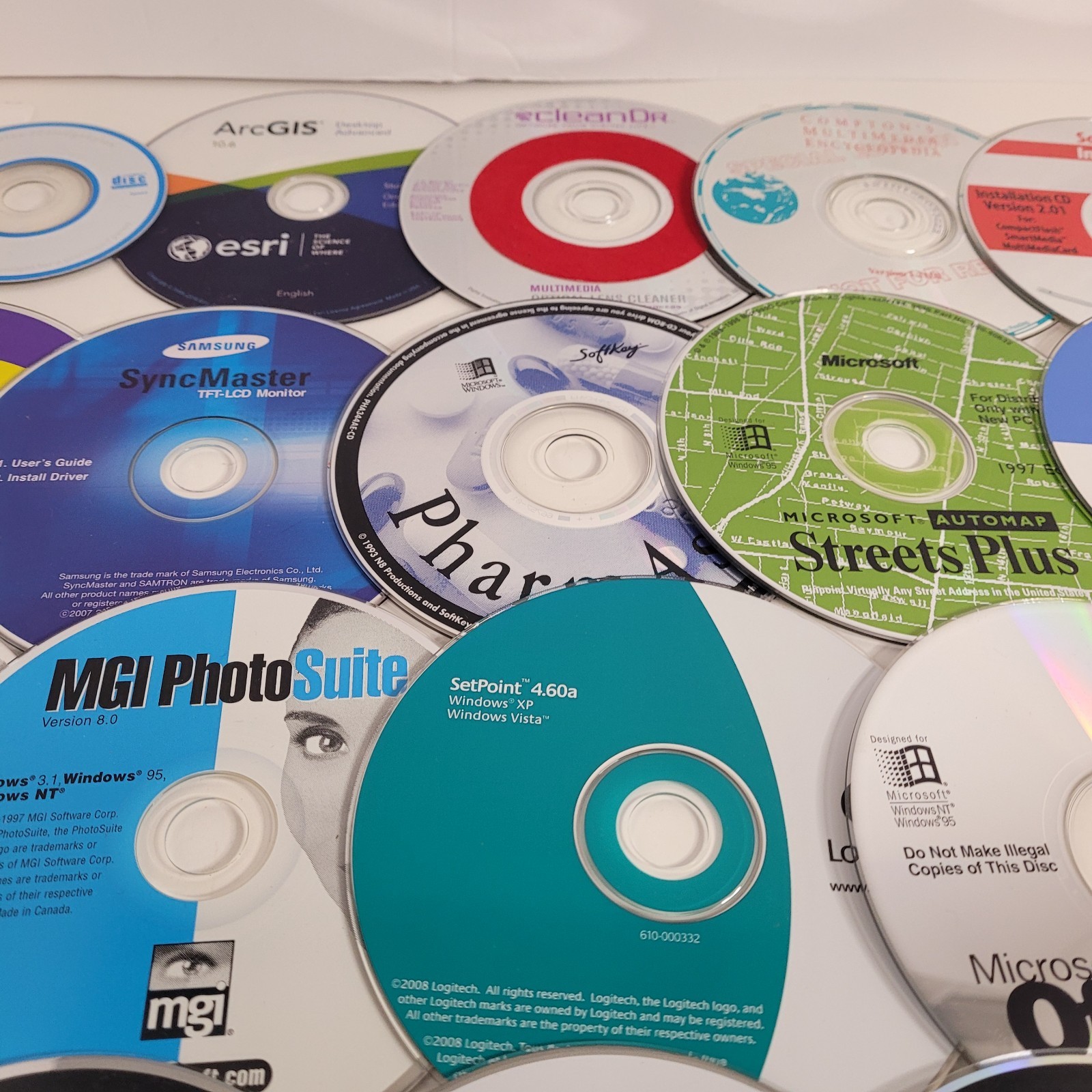 PC Software and Installation Media Lot Microsoft Windows, Family Tree 37 Discs