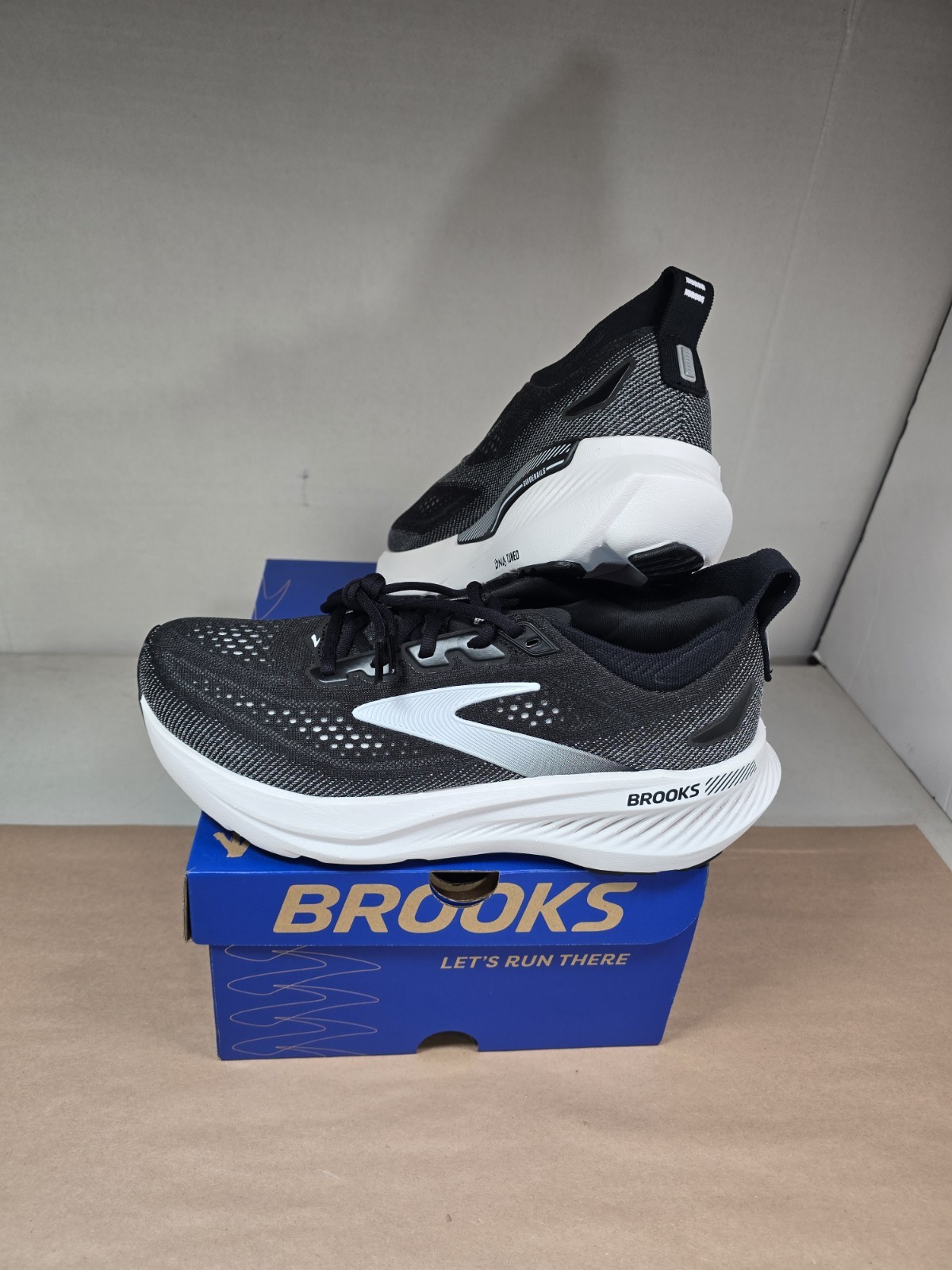 Sz 8 Brooks Glycerin GTS 23 Men's Running Shoes Plush Cushion Black/Grey/White