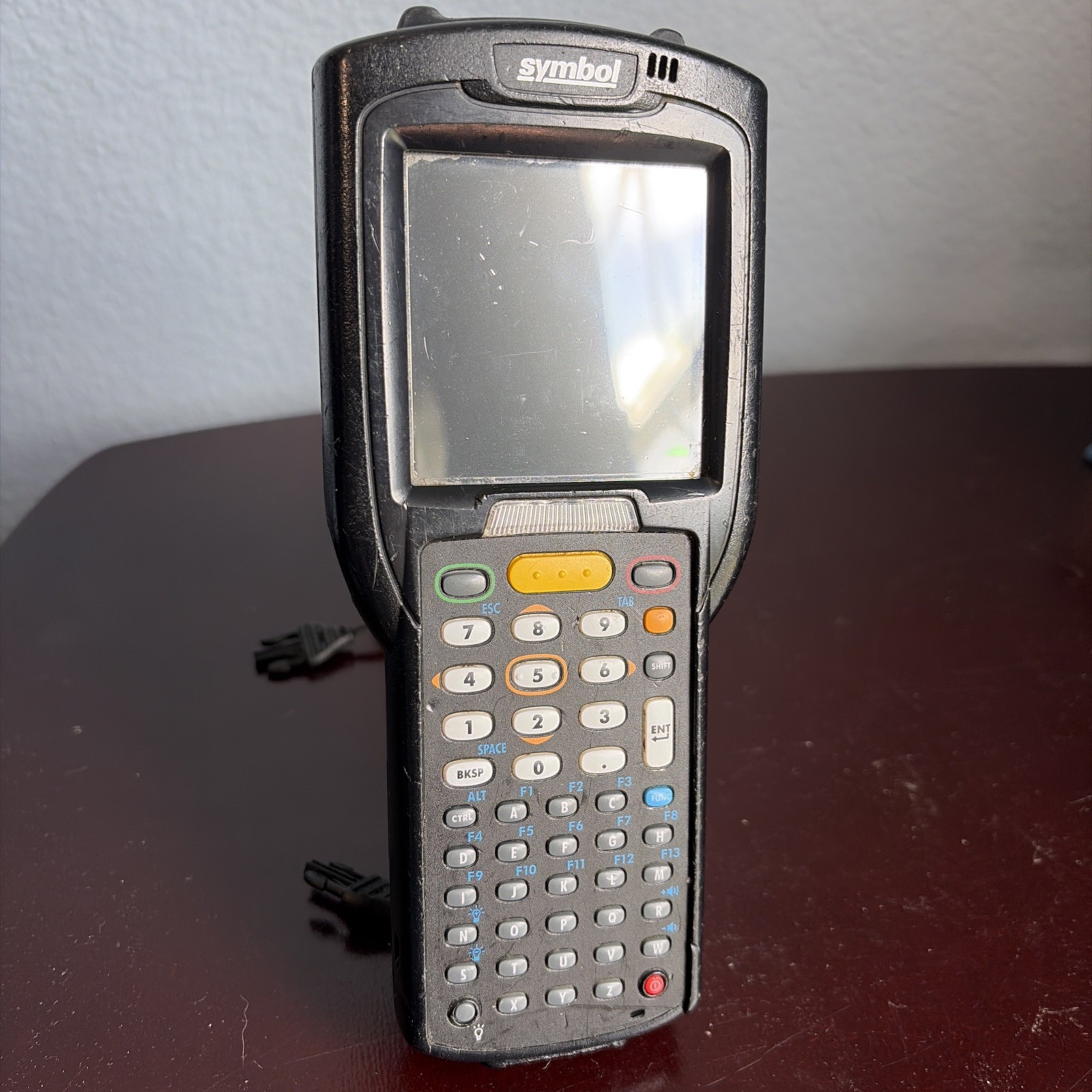 SYMBOL MC32N0 MC32N0-GI4HCHEI3 Handheld Mobile Computer Barcode Scanner