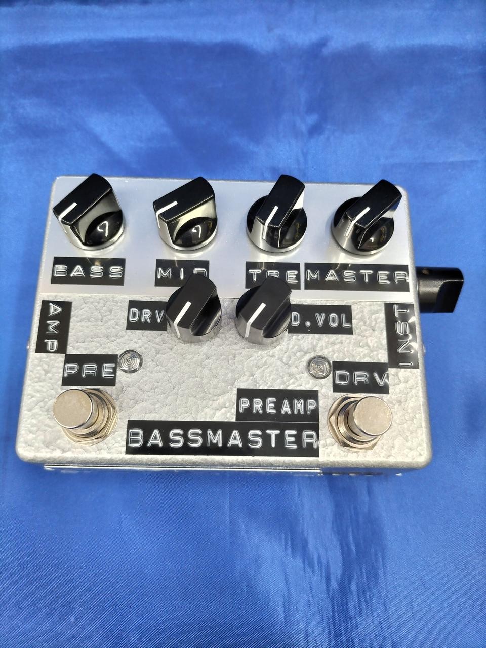 Shin's Music BASSMASTER Bass PreAmplifier Used