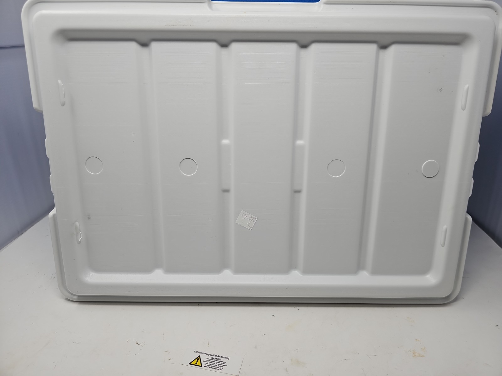 Coleman Party Stacker 6225 Cooler in Blue 24 Cans Defect