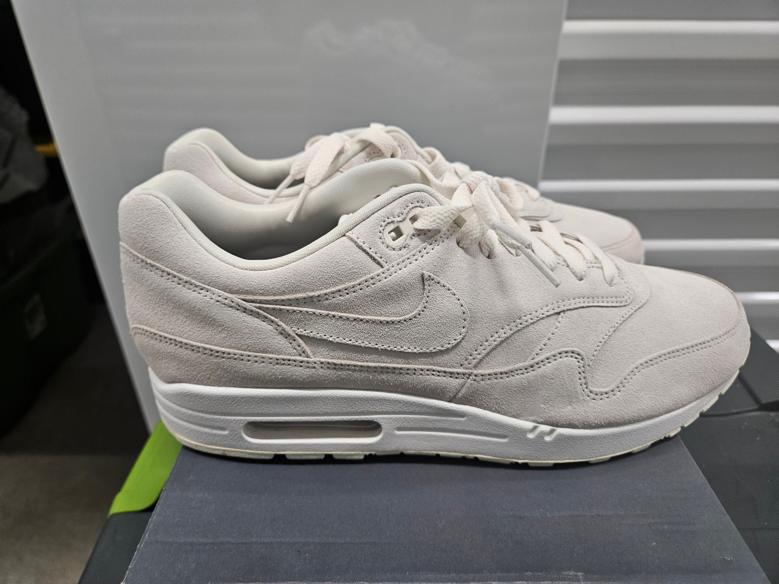 Nike Air Max 1 Beige/Bone Nike ID Sz 10