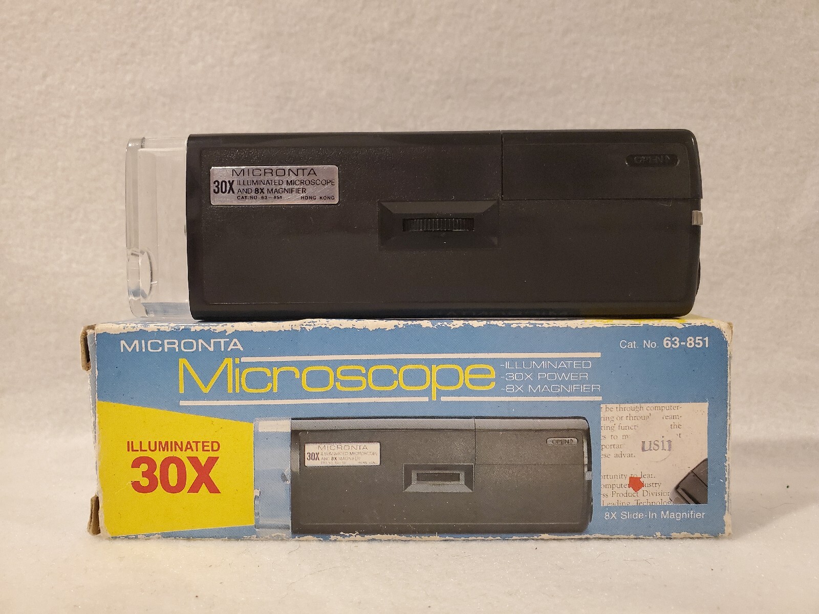 Vtg Micronta Radio Shack Working Microscope 30X Portable Handheld Illuminated