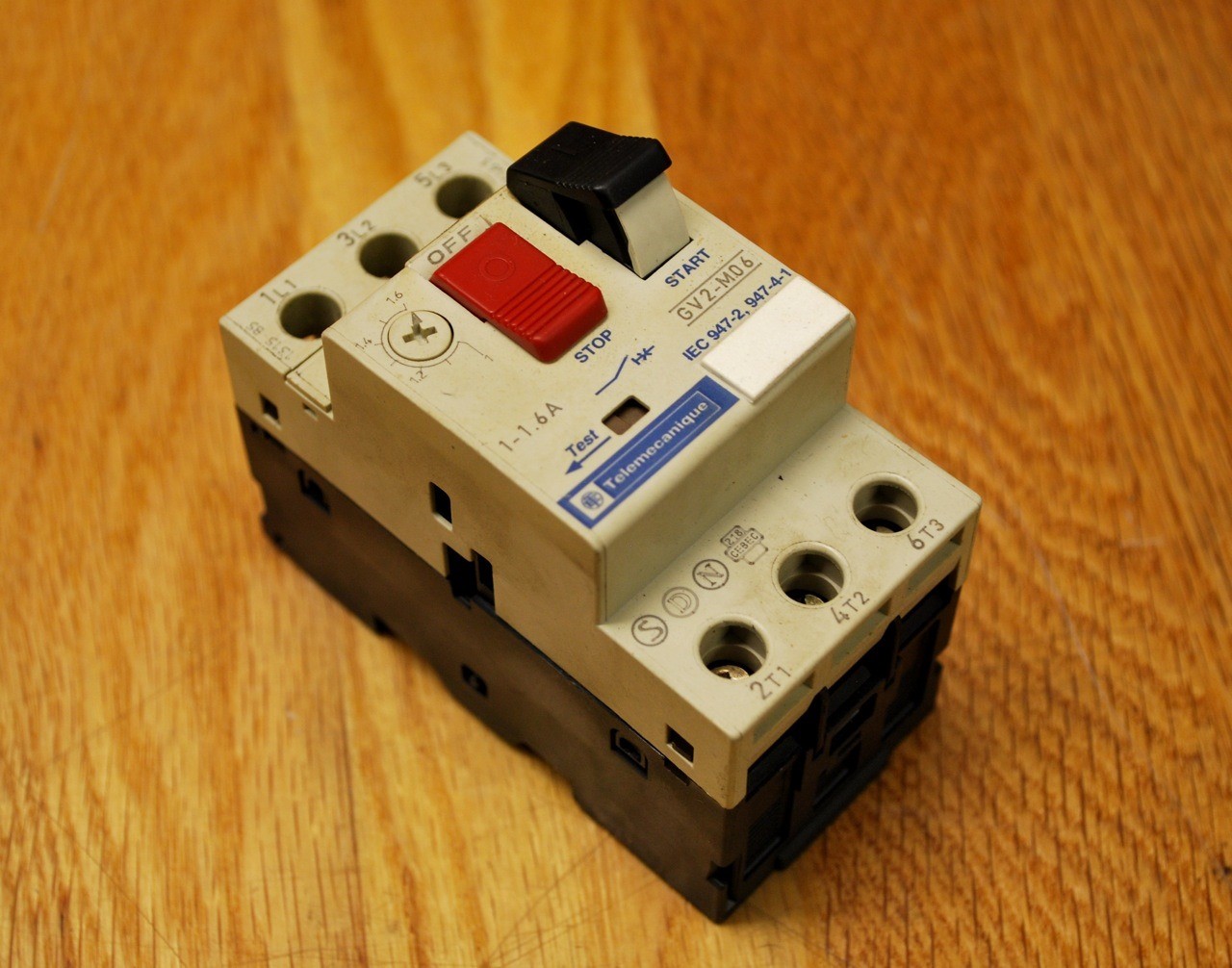 Telemecanique GV2-M06 Manual Motor Starter, GV2M06 1-1.6A - USED