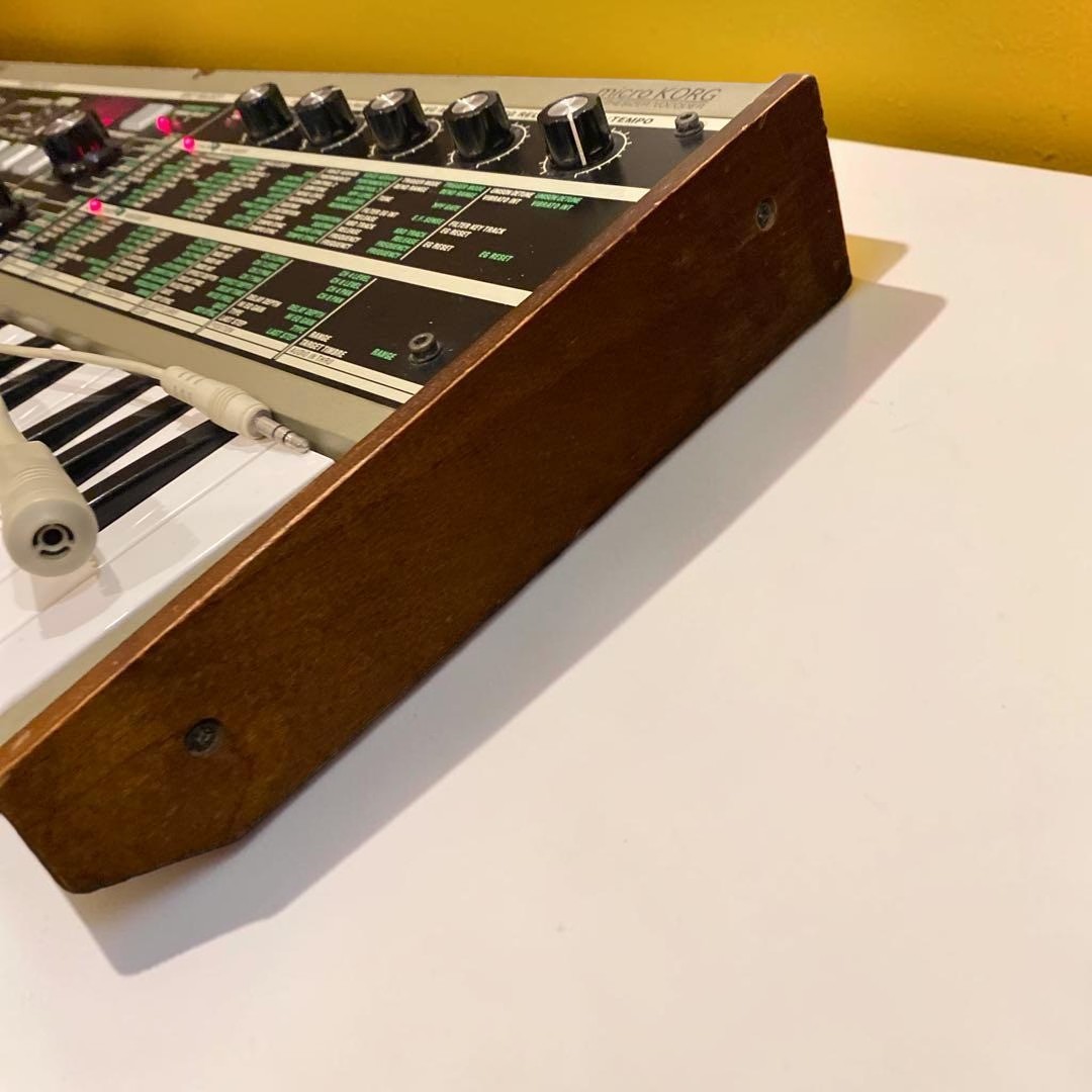 KORG MicroKORG Synthesizer Vocoder w/ PSU & MIC | Beautiful Condition