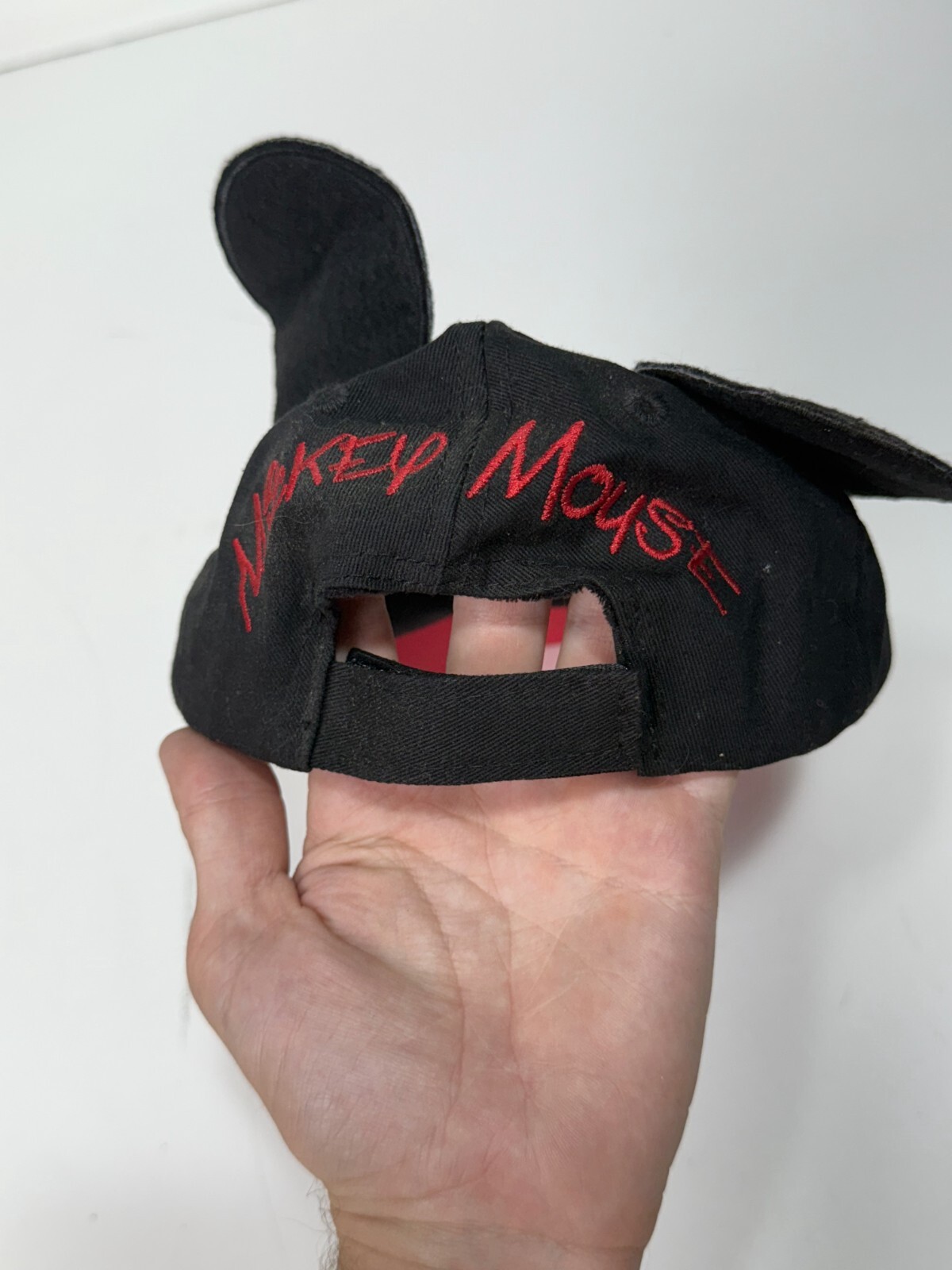Disney Mickey Mouse Kids One Size Black Beige Adjustable Strapback Hat/Cap