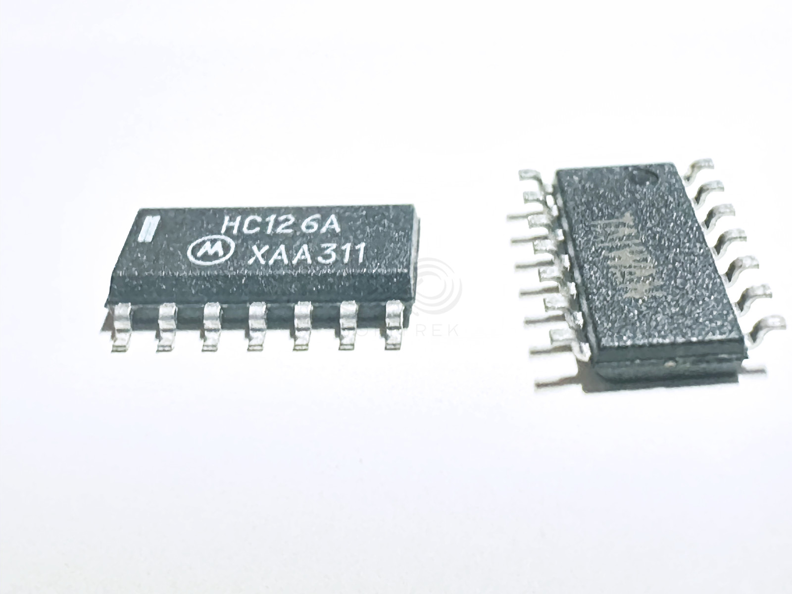 20PCS MC74HC126AD HC126A Motorola Quad Noninverting Buffer 3-State 2-6V SOIC-14