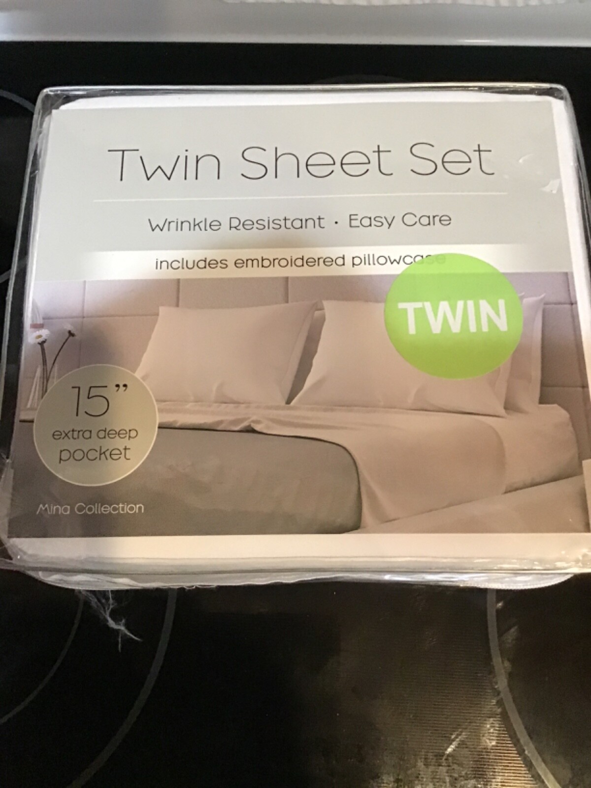 MINA COLLECTION White TWIN SHEET SET - NIB