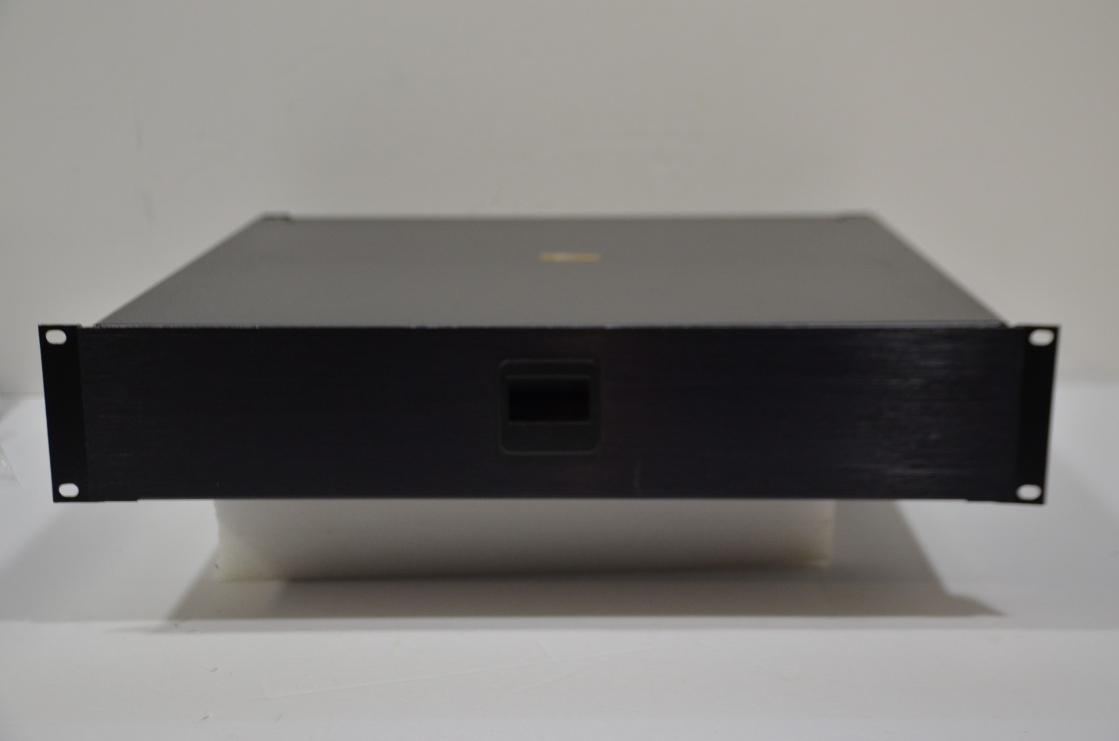 MIDDLE ATLANTIC UD2 3" HIGH UTILITY DRAWER