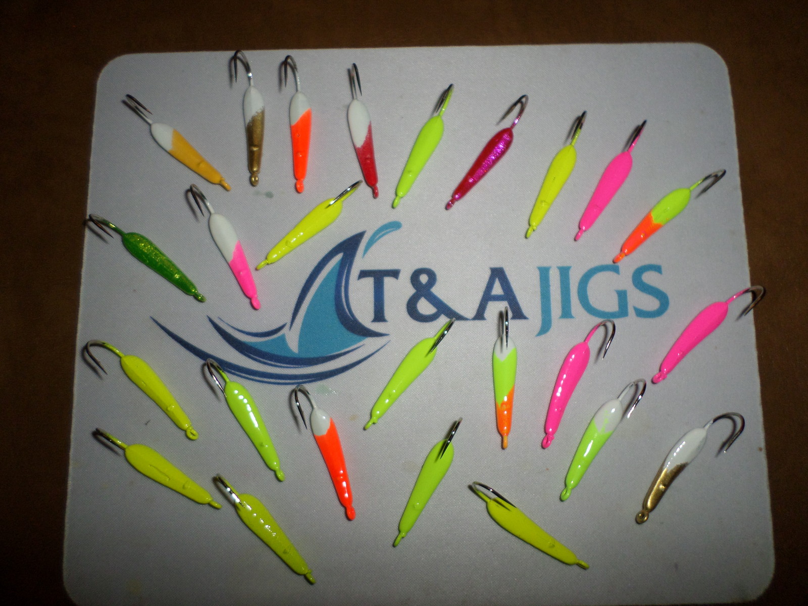 T&A Jigs Crazy Wacky Goofy Pompano Jigs 1/4 oz 25 jigs Mixed Colors lot of 25