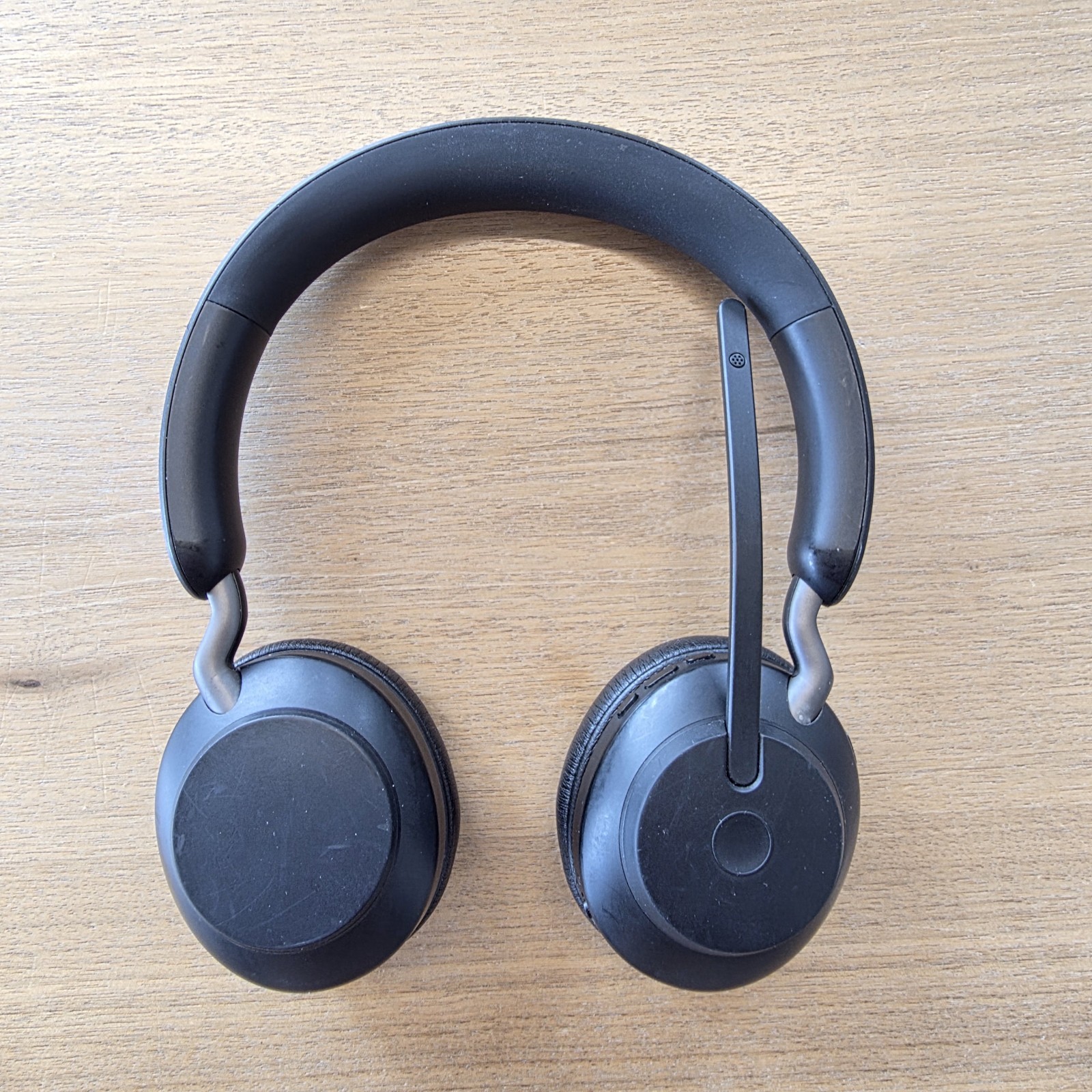 Jabra Evolve2 65 Stereo Wireless Stereo Headset with Charging Cable