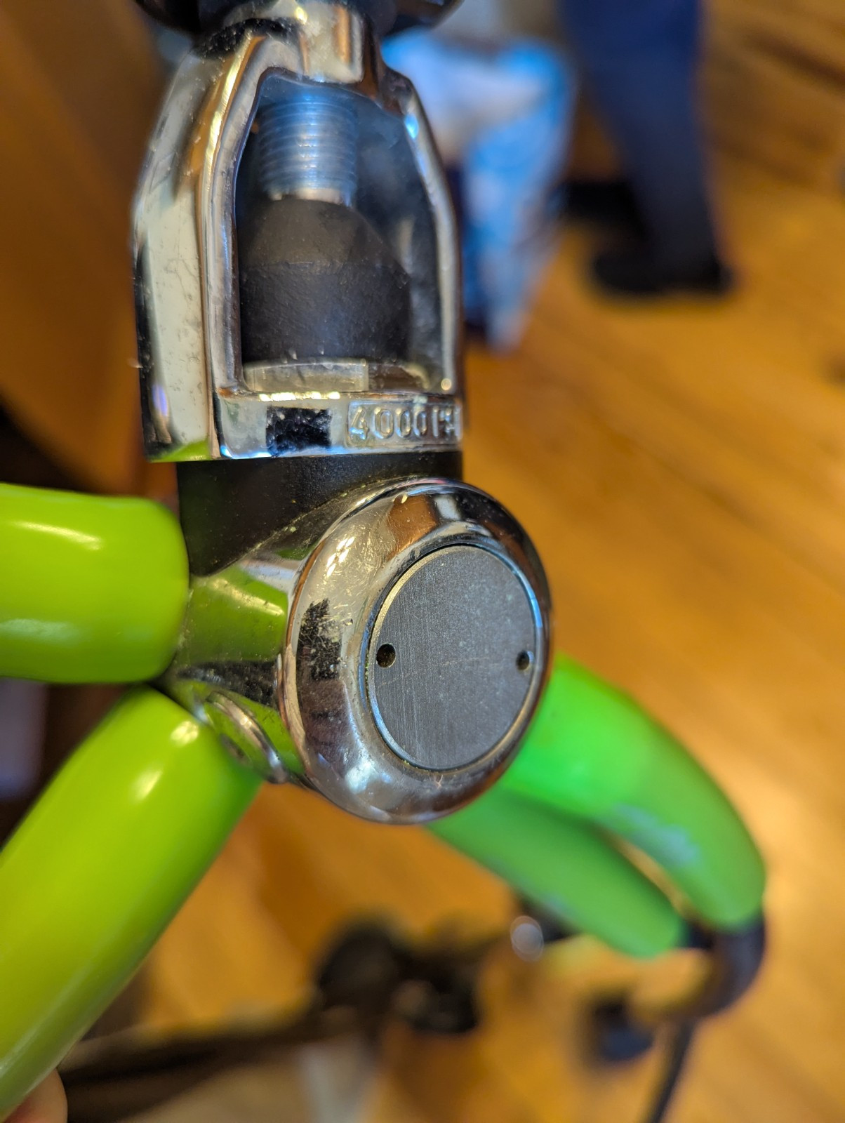 Oceanic alpha U.S. Divers Alpha, Delta regulator With Compass