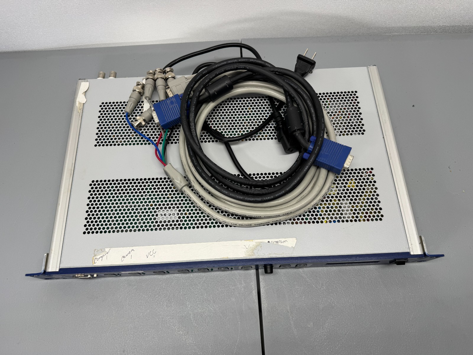 Analog Way Smart Cut-2 Digital Video Scaler Computer Switcher Seamless