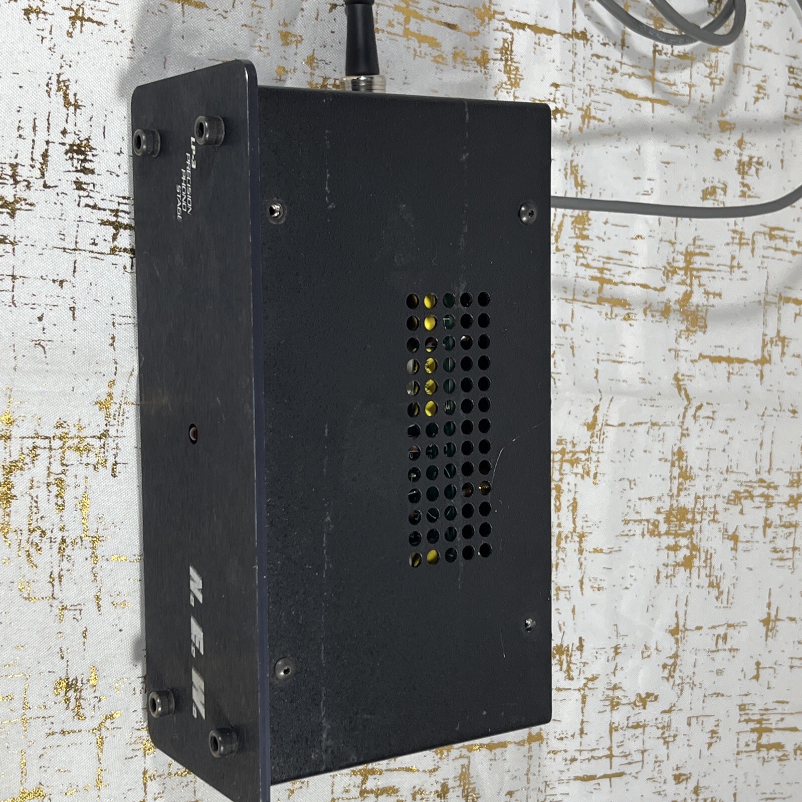 N.E.W. Nirvana Electric Phono Pre Amplifier LP-3 Precision Phono State Turntable