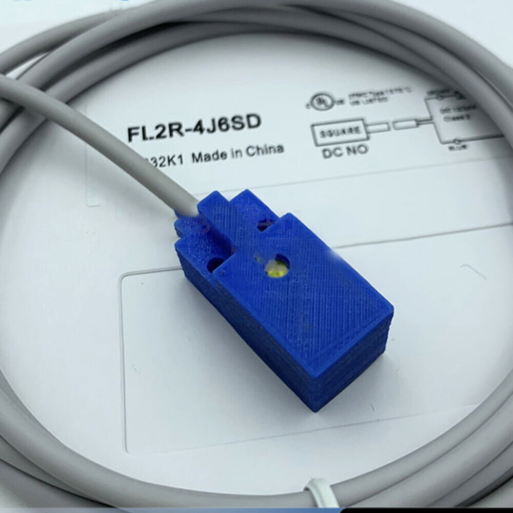 1PC AZBIL FL2R-4J6HD Proximity Switch Inductive Sensor Fast Shipping