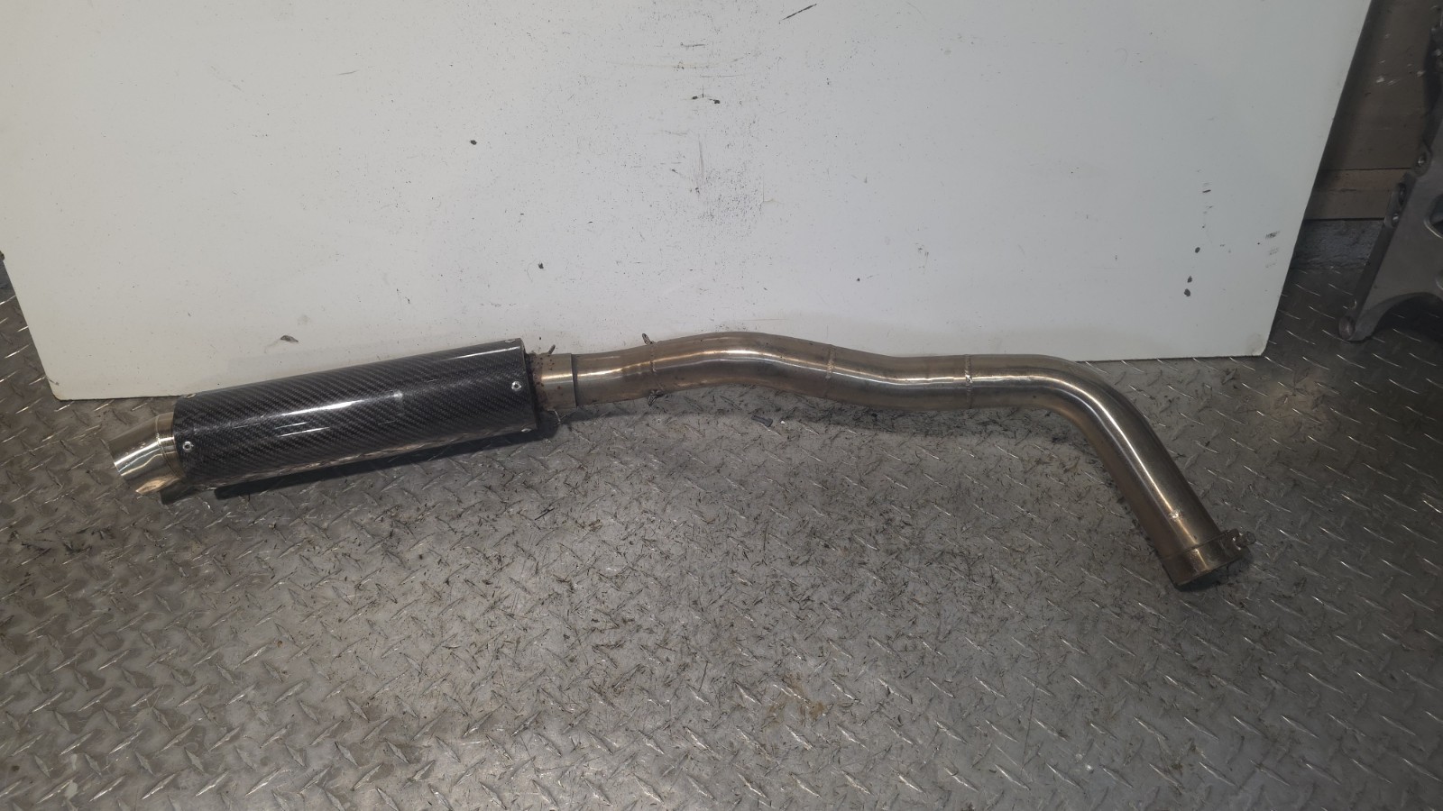 2005-2006 HONDA CBR 600RR DANMOTO SLIPON EXHAUST (NEEDS LOVE)