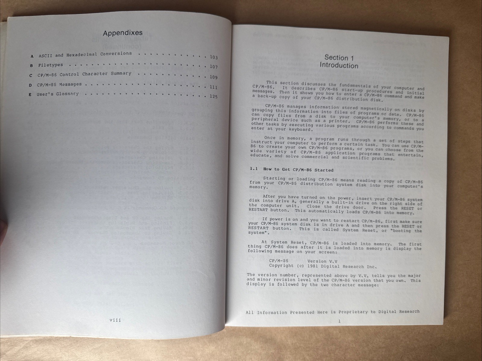 * CP/M 86 Operating Manual 1981 1st Printing. F