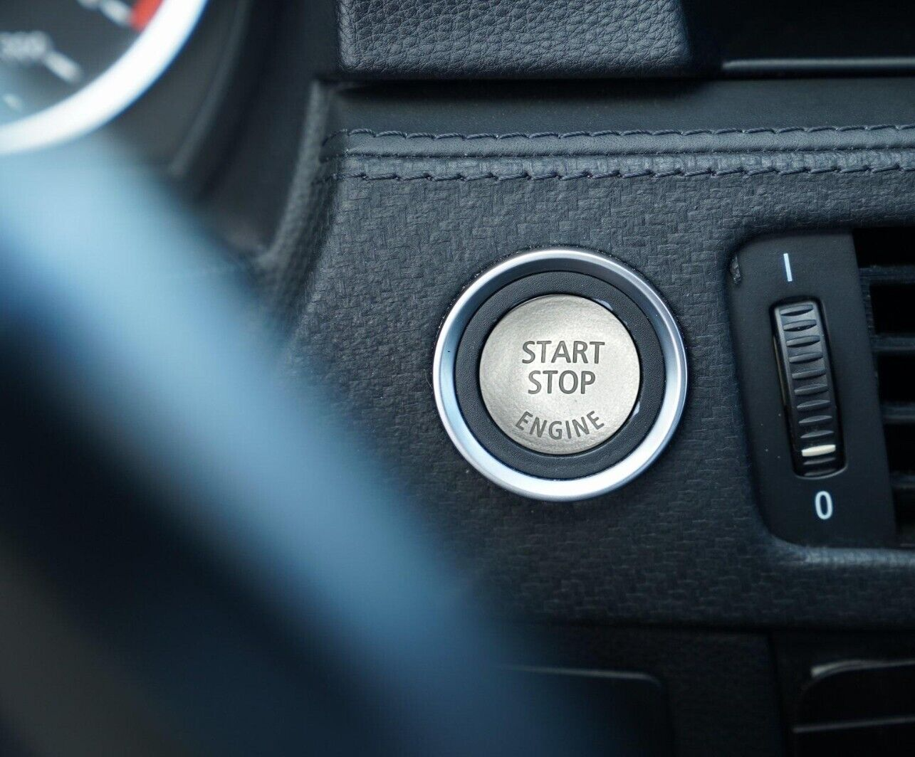 BMW Engine Start Stop Button (SILVER) E90 E92 E60 E82 E83 E70 E71 E89 1 3 5 6 X3