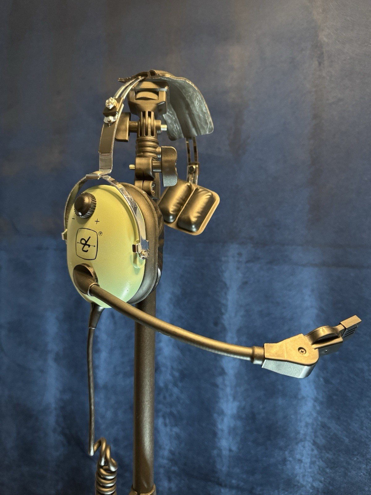 David Clark H3332 Ground Support Headset 1/4” Plug Noise Canceling Tested