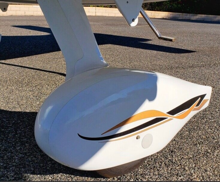 Cirrus SR series aircraft wheel pant cover plugs. New OEM factory white 2” plugs