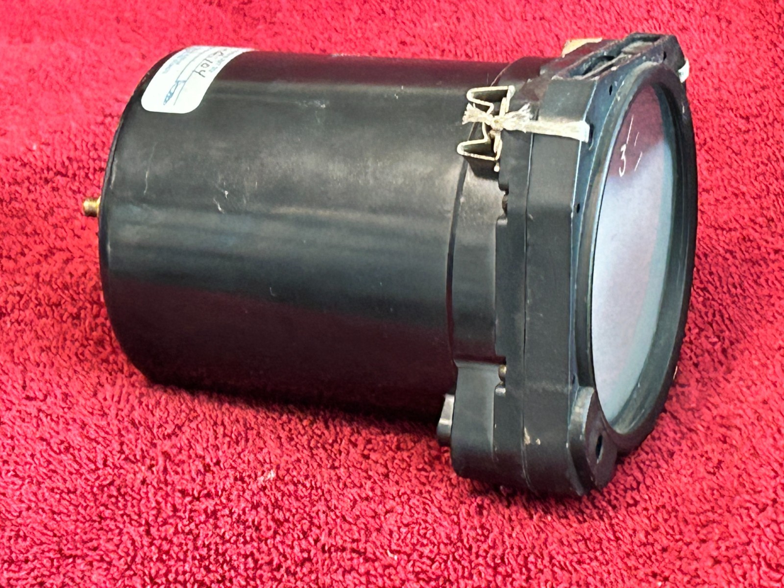 UNITED INSTRUMENTS LIGHTED VERTICAL SPEED INDICATOR P/N 7040-C104