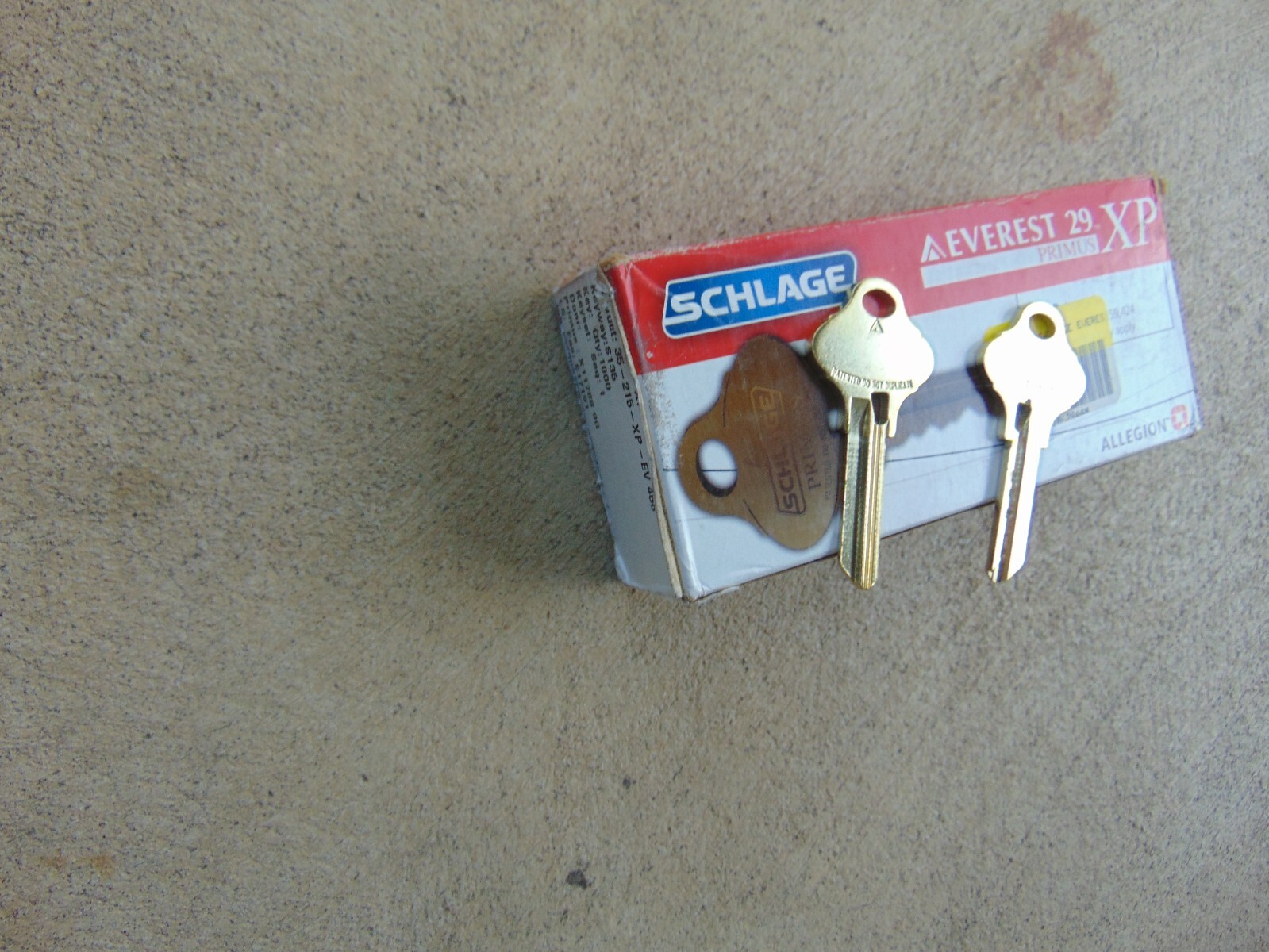 50  KEYS   EVEREST PRIMUS SCHLAGE S135  KEYS UNCUT    LOCKSMITH
