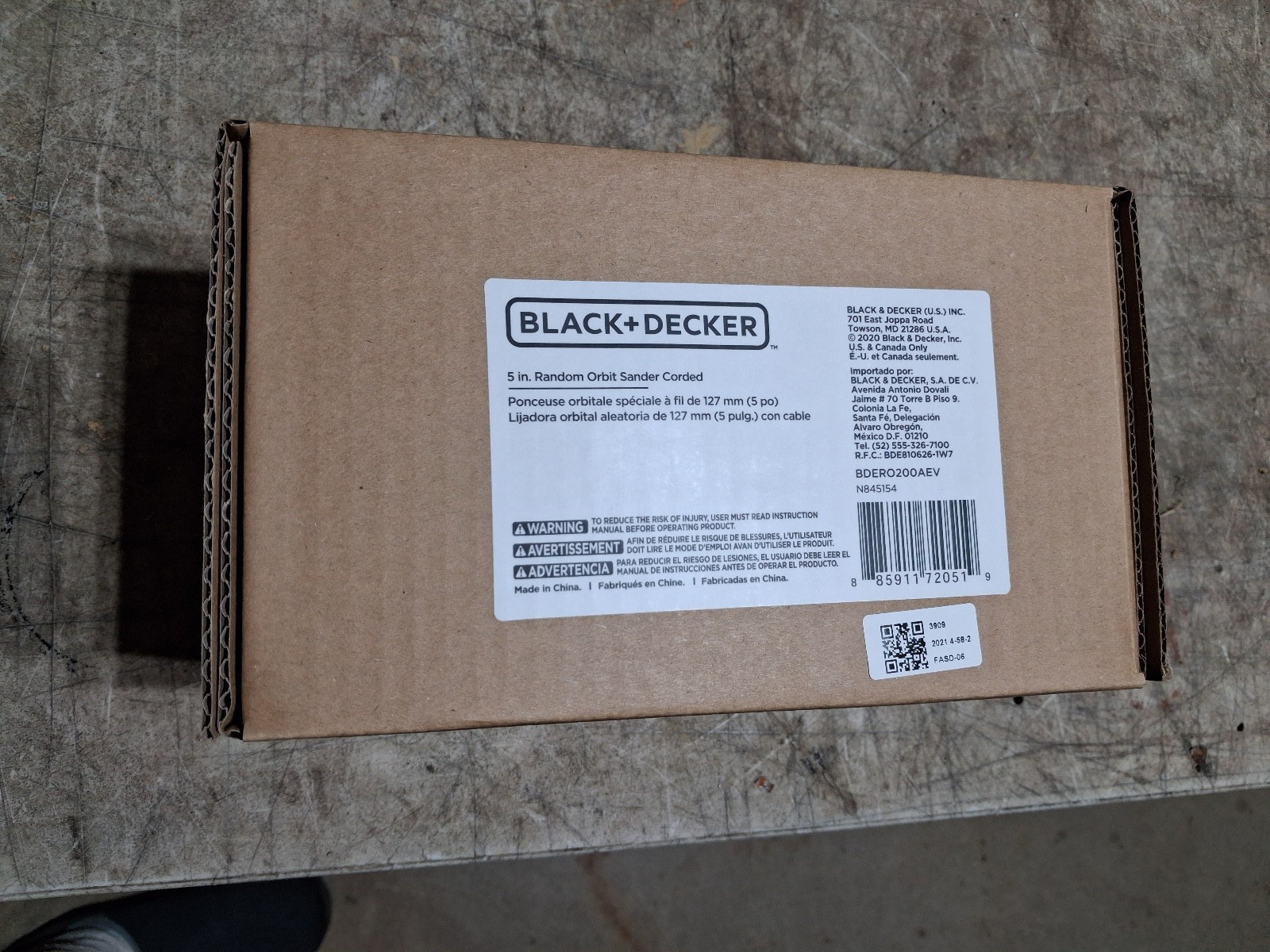 Black+Decker  5" Random Orbit Sander Corded NEW