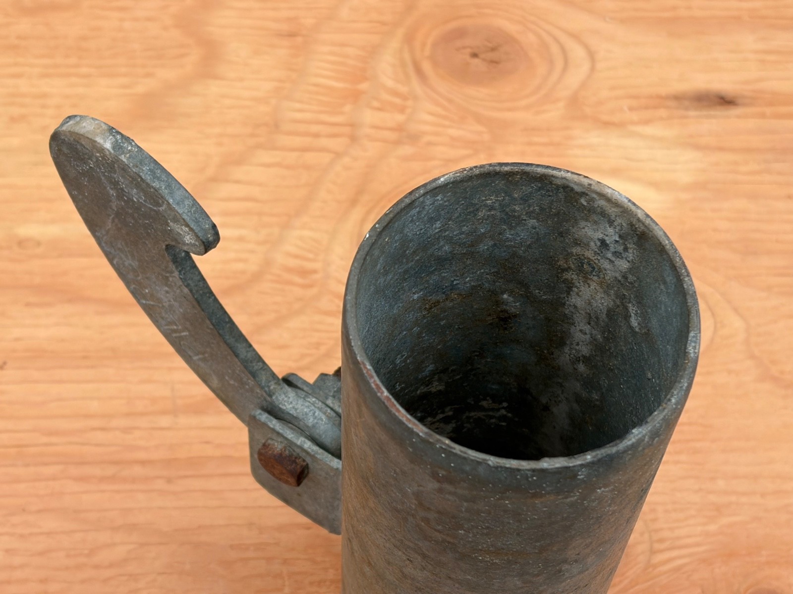Irrigation Pipe 3" Plug (Pierce) Hook Style Galvanized Fitting