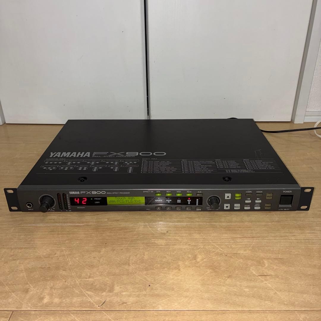 Yamaha FX900 Simul-effect Processor