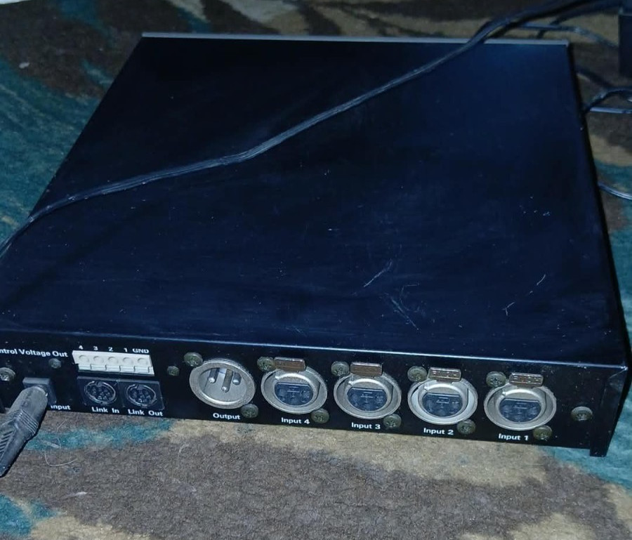 Audio-Technica 4-Channel Automatic Microphone Mixer AT-MX341a