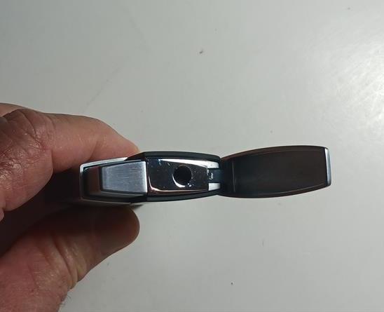 KAR LIGHTER SILVER INCLINE BACK WITH ORIGINAL BOX