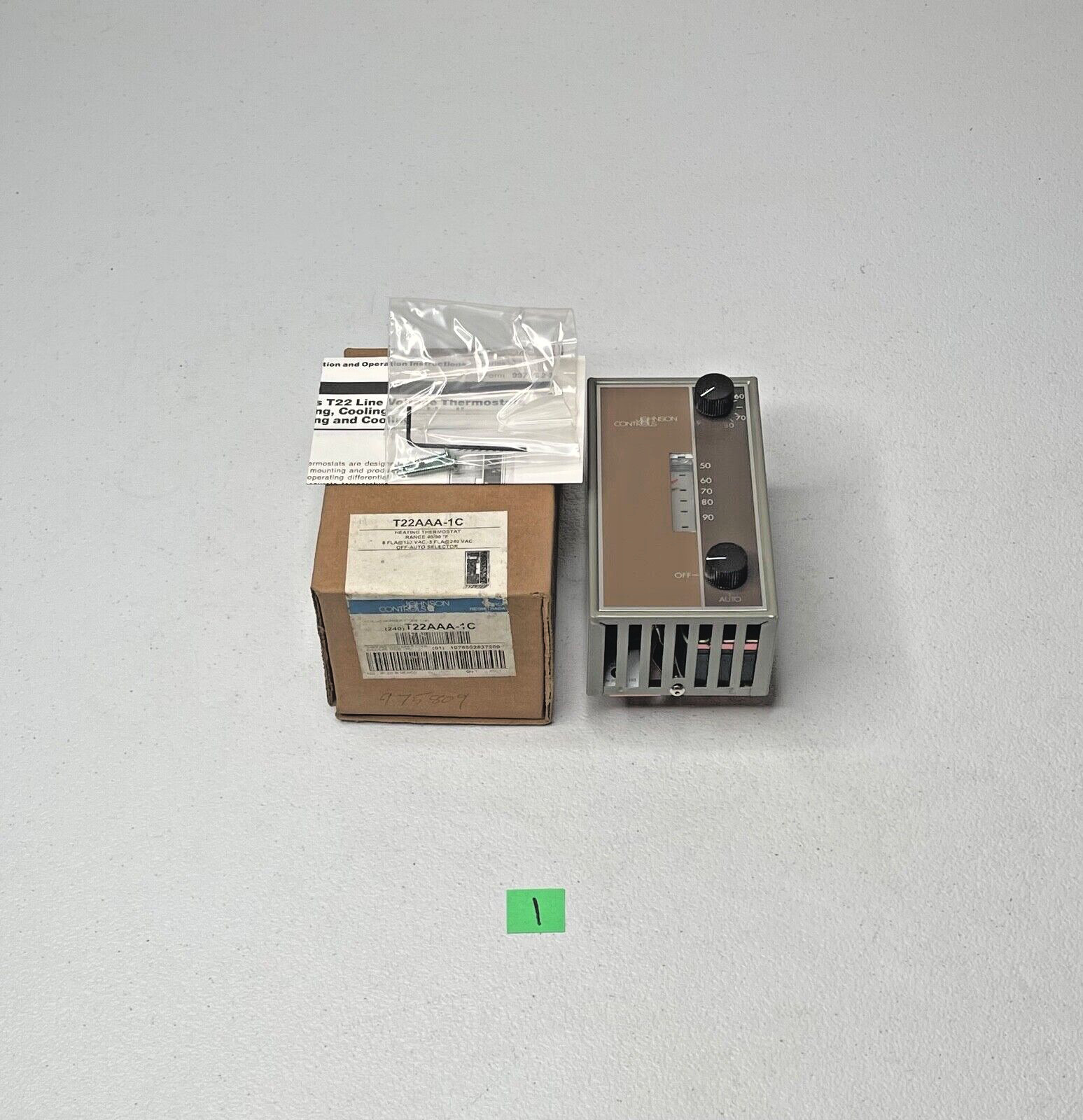Johnson Controls T22AAA-1C Heating Line Voltage Thermostat