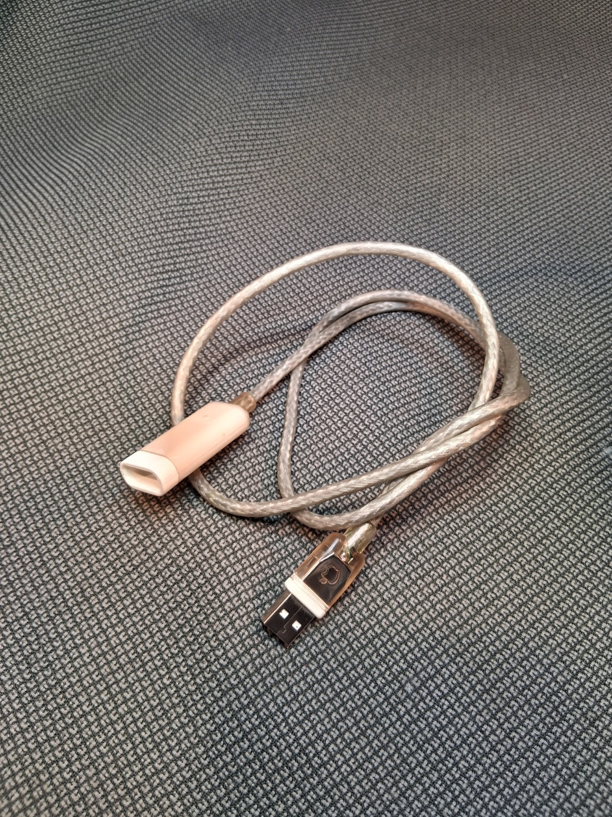 Apple Mac Macintosh Proprietary Clear / White USB Keyboard Extension Cable Cord