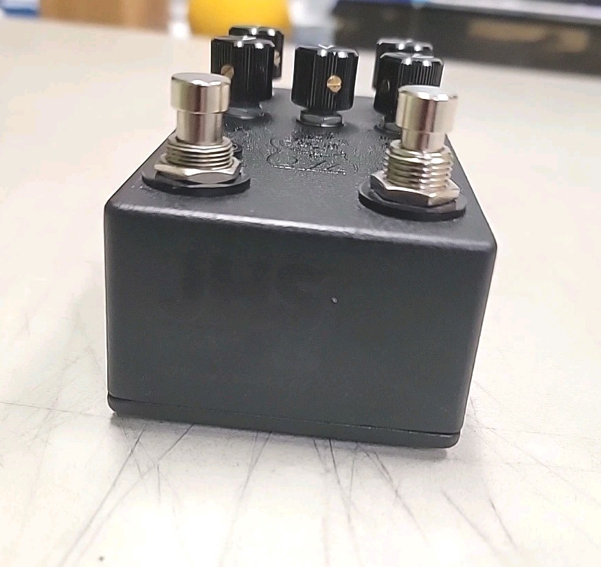 JHS Lucky Cat Delay Guitar Pedal Black, Digital/Analog Tape Modulation Delay
