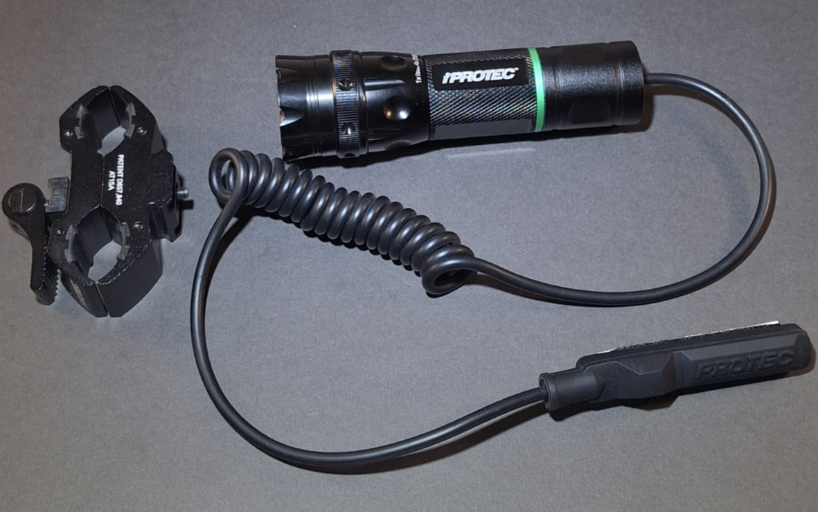 iProtec Tactical Weapon Light LED Flashlight Remote Switch Green Light