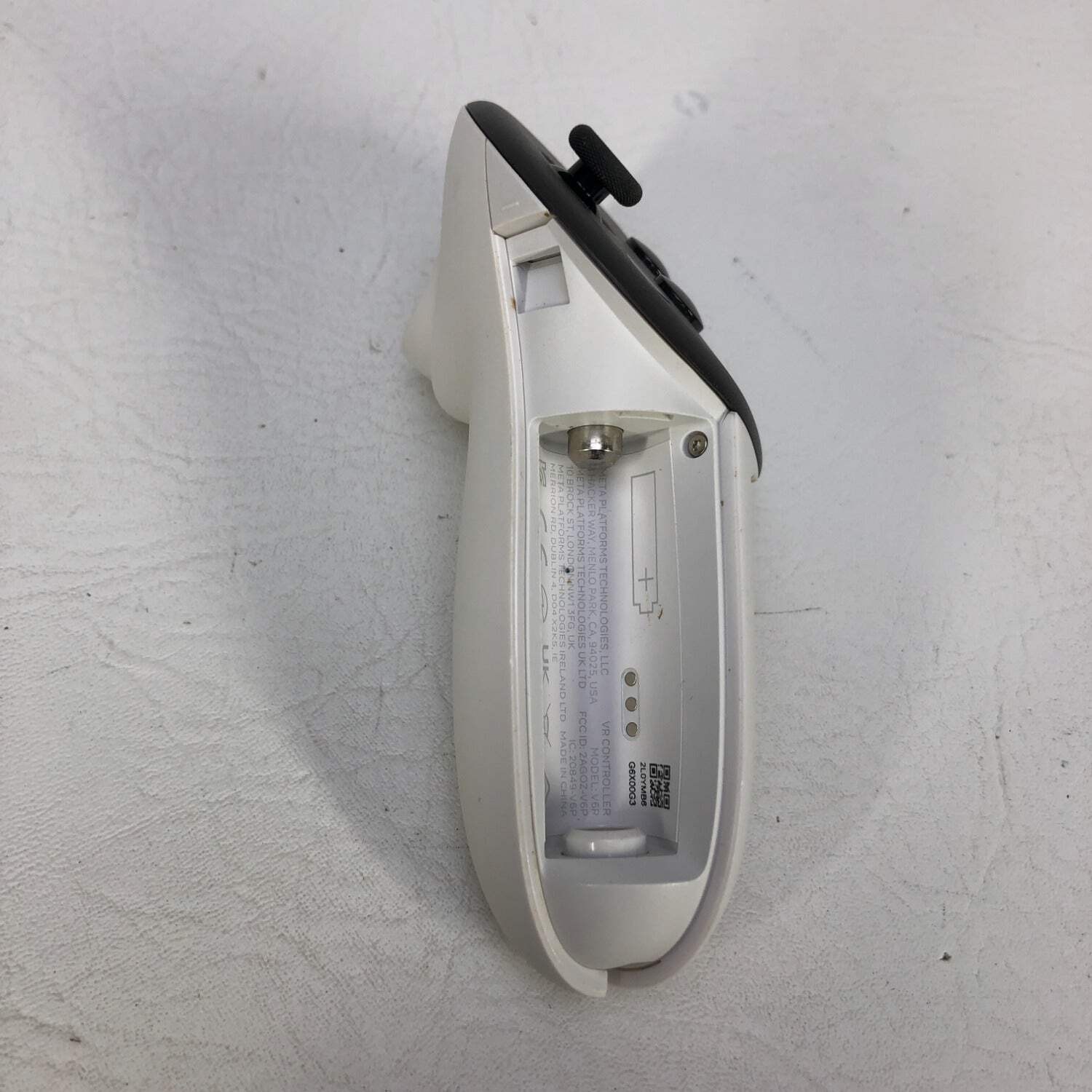 Broken Meta Touch Plus VR Controller Left V6P White