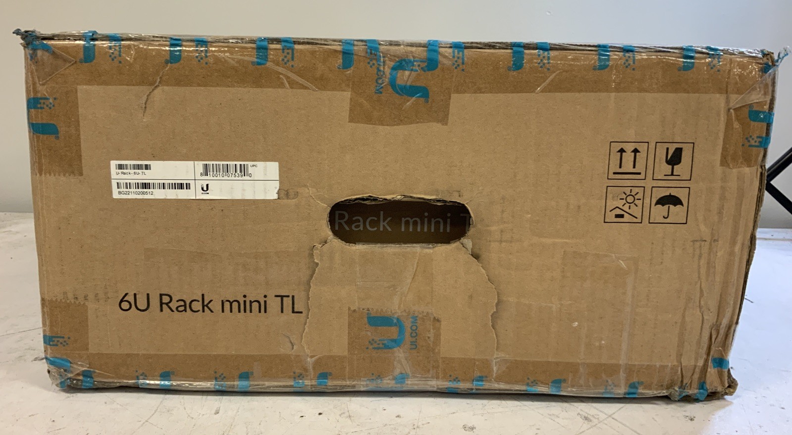 Ubiquiti Toolless Mini Rack U-Rack-6U-TL L-X2D
