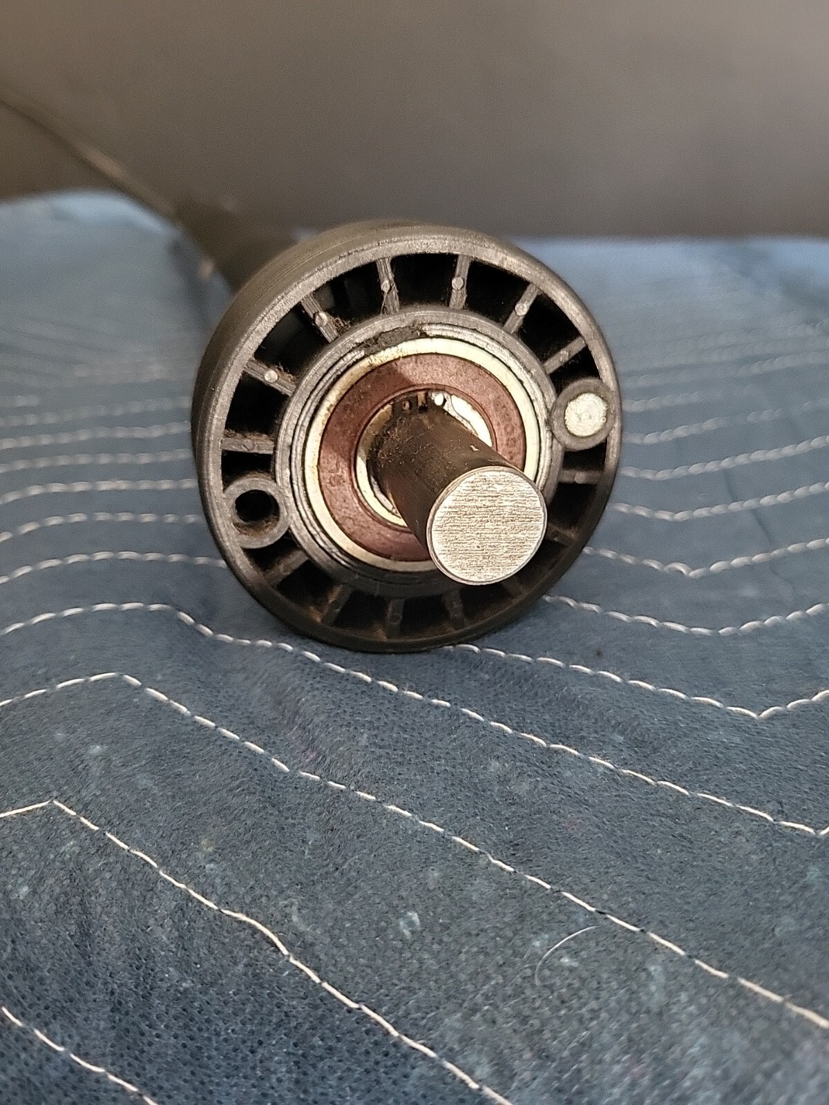 Horizon DT650 Treadmill Front Roller