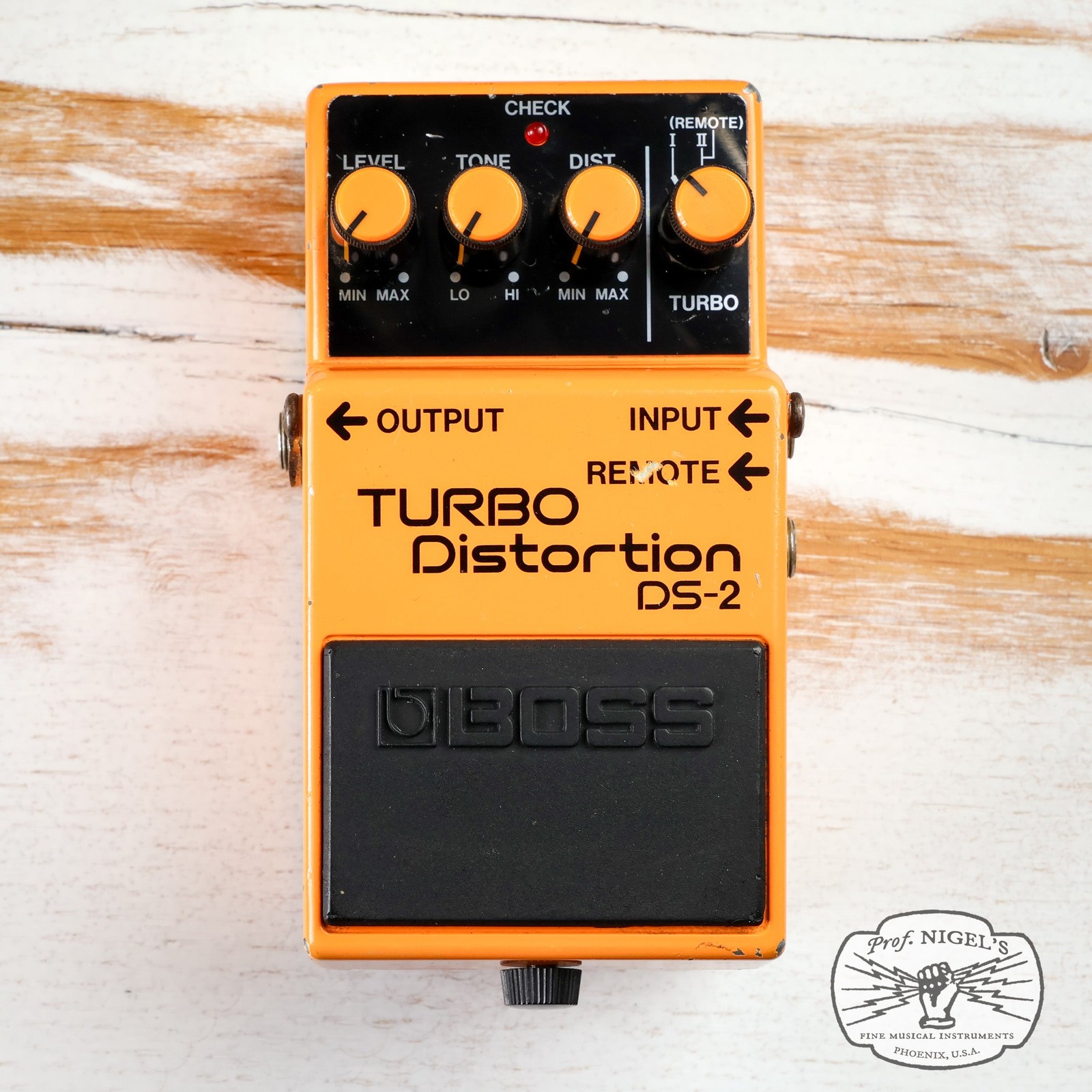 Boss DS-2 Turbo Distortion Effects Pedal MIJ Silver Label Made in Japan